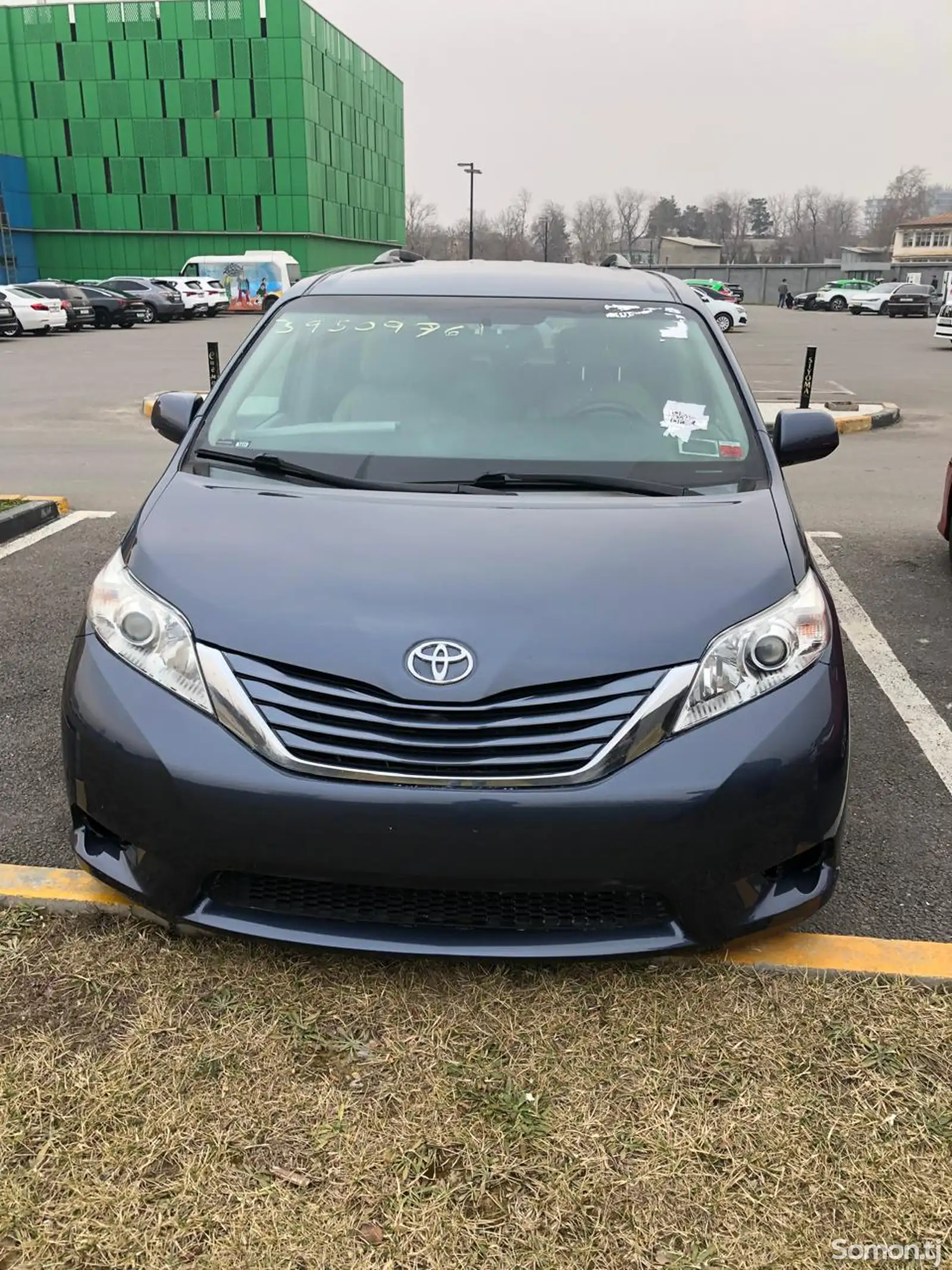 Toyota Sienna, 2015-1