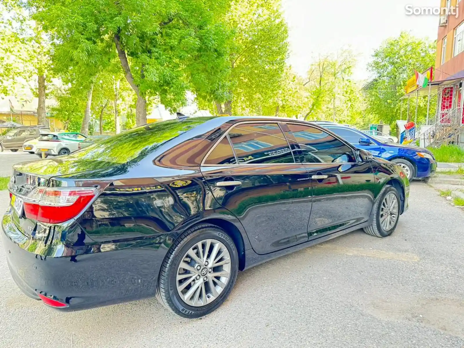 Toyota Camry, 2015-1