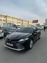 Toyota Camry, 2018-3