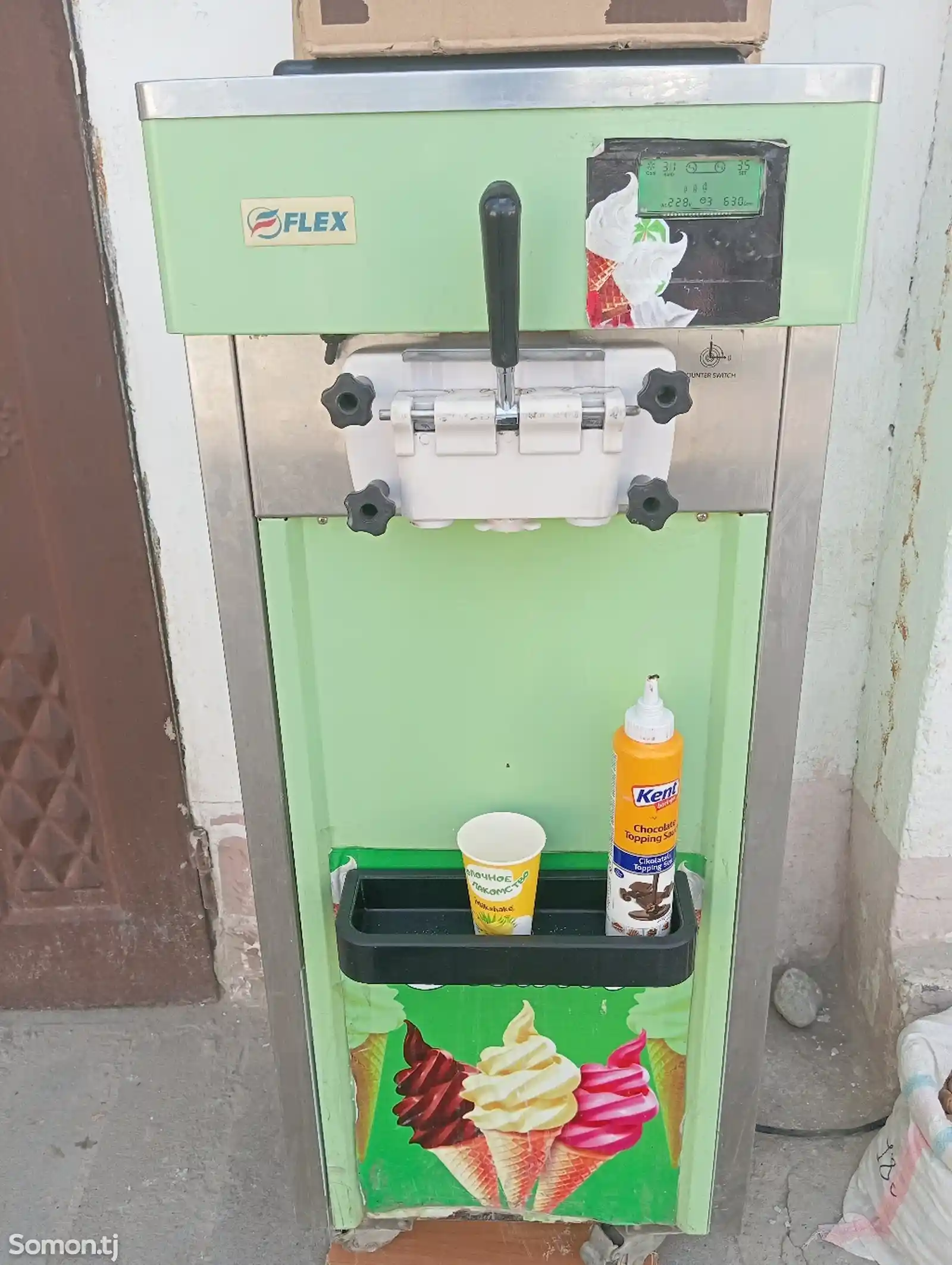 Фризер для мороженого и аппарат для приготовления коктейлей-1