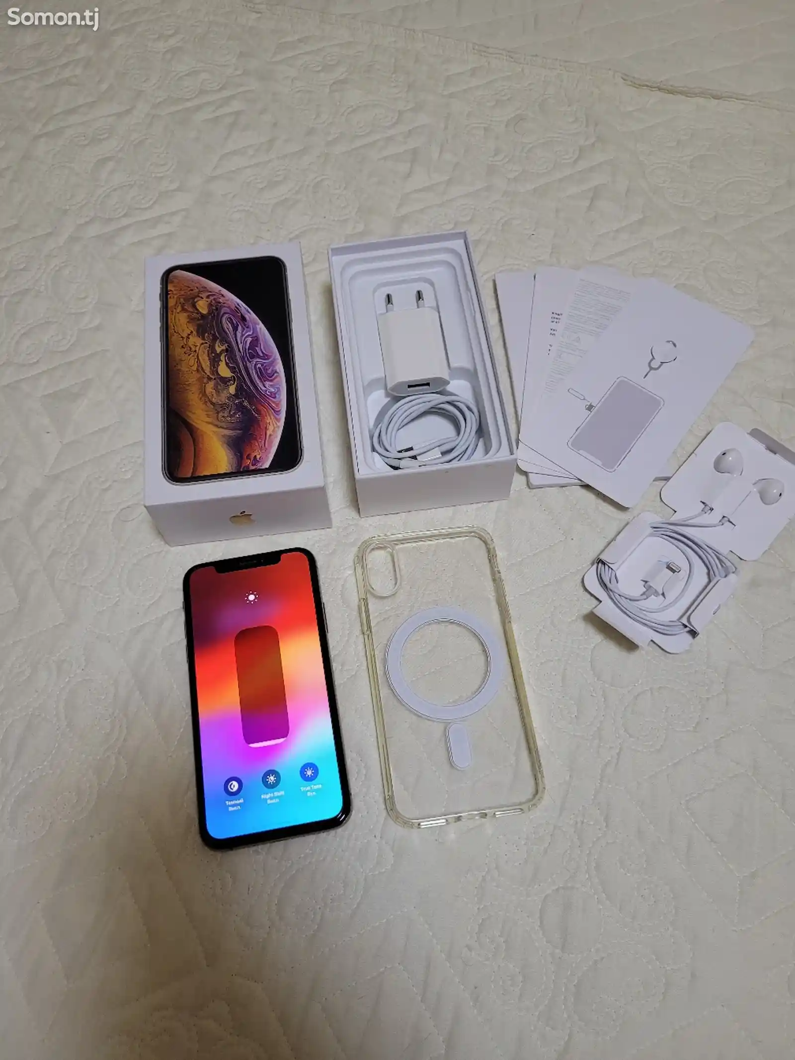 Apple iPhone Xs, 64 gb, Gold-2