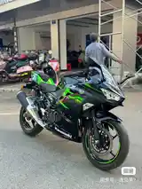 Kawasaki 400 ninjia-9