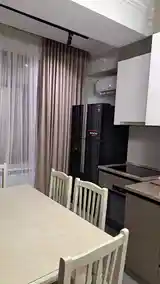 2-комн. квартира, 20 этаж, 72м², Шохмансур-10