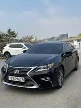 Lexus ES series, 2017-2