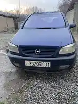 Opel Zafira, 2001-2