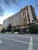 1-комн. квартира, 9 этаж, 82 м², Зелёный базар-3