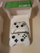 Игровая приставка Xbox one s-2