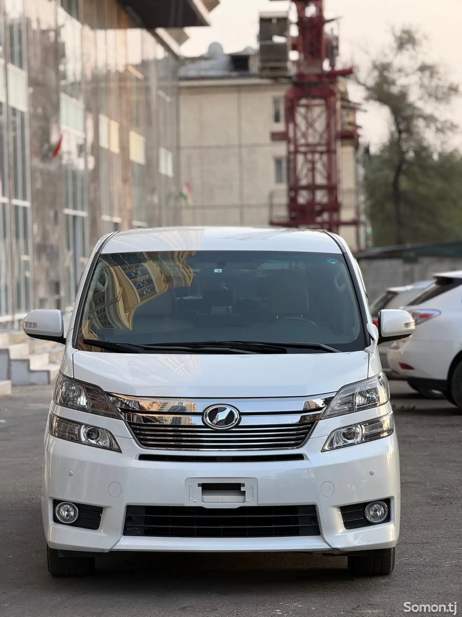 Toyota Vellfire, 2014-2