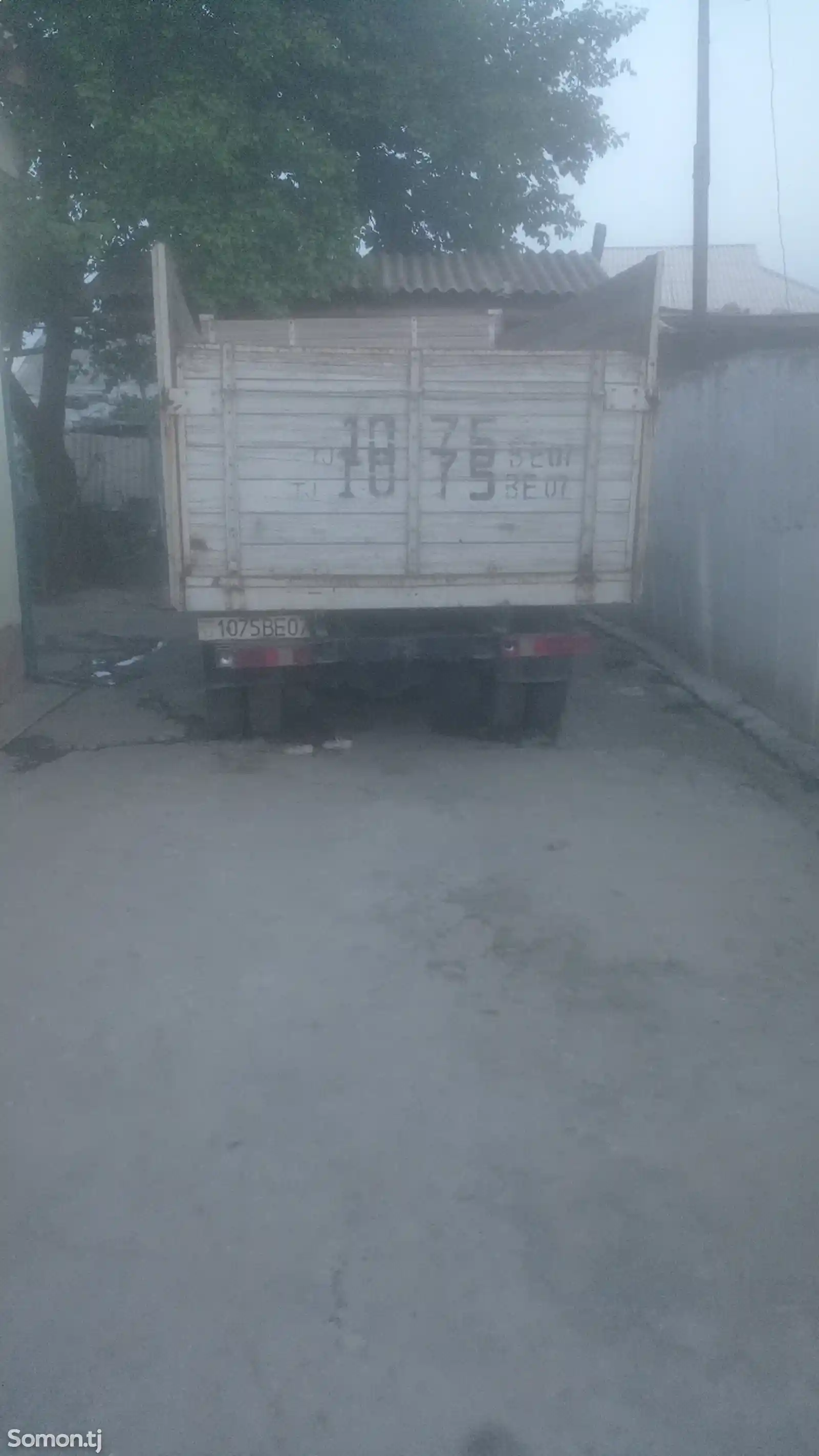 Бортовой грузовик ЗиЛ 114, 1999-5