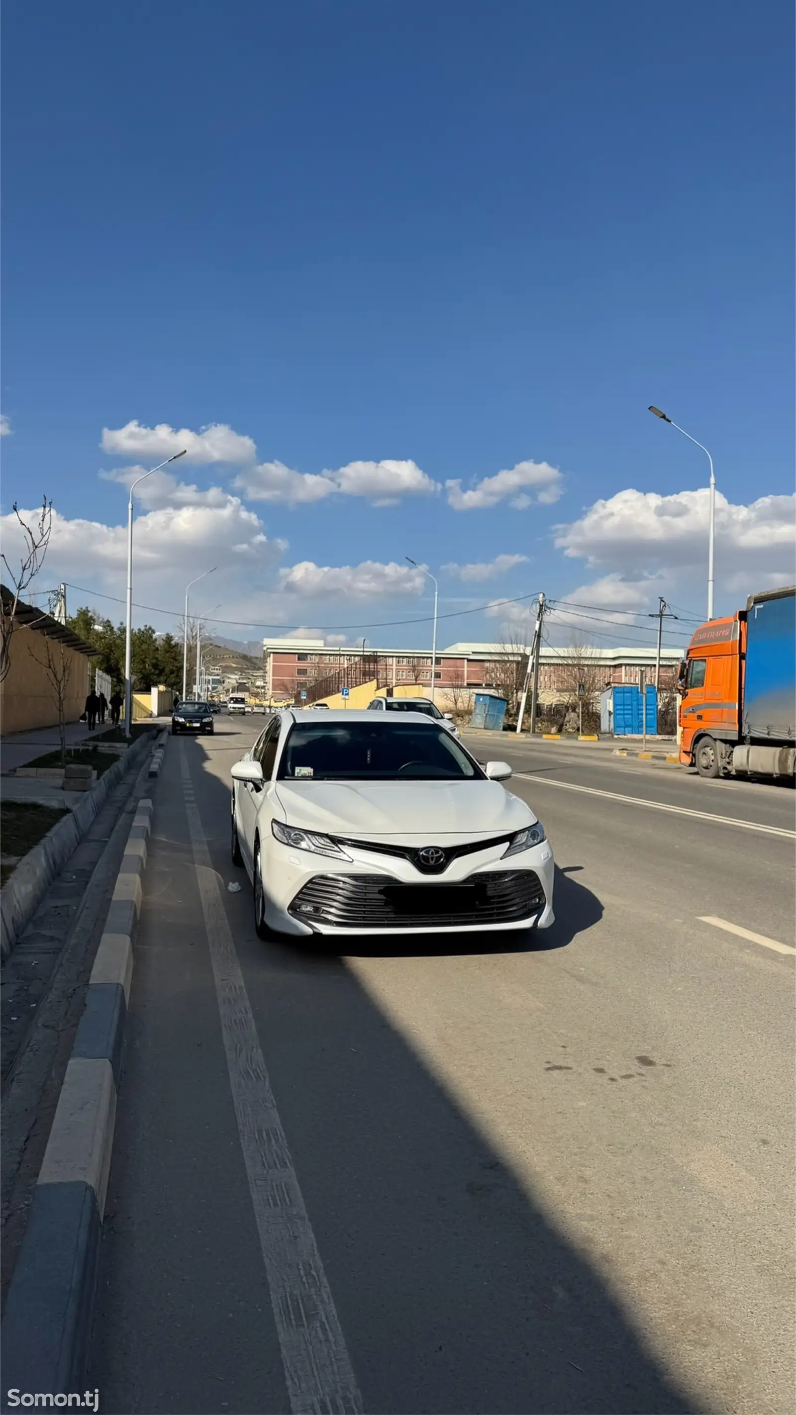 Toyota Camry, 2019-1