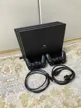 Игровая приставка Sony Playstation 4PRO-3