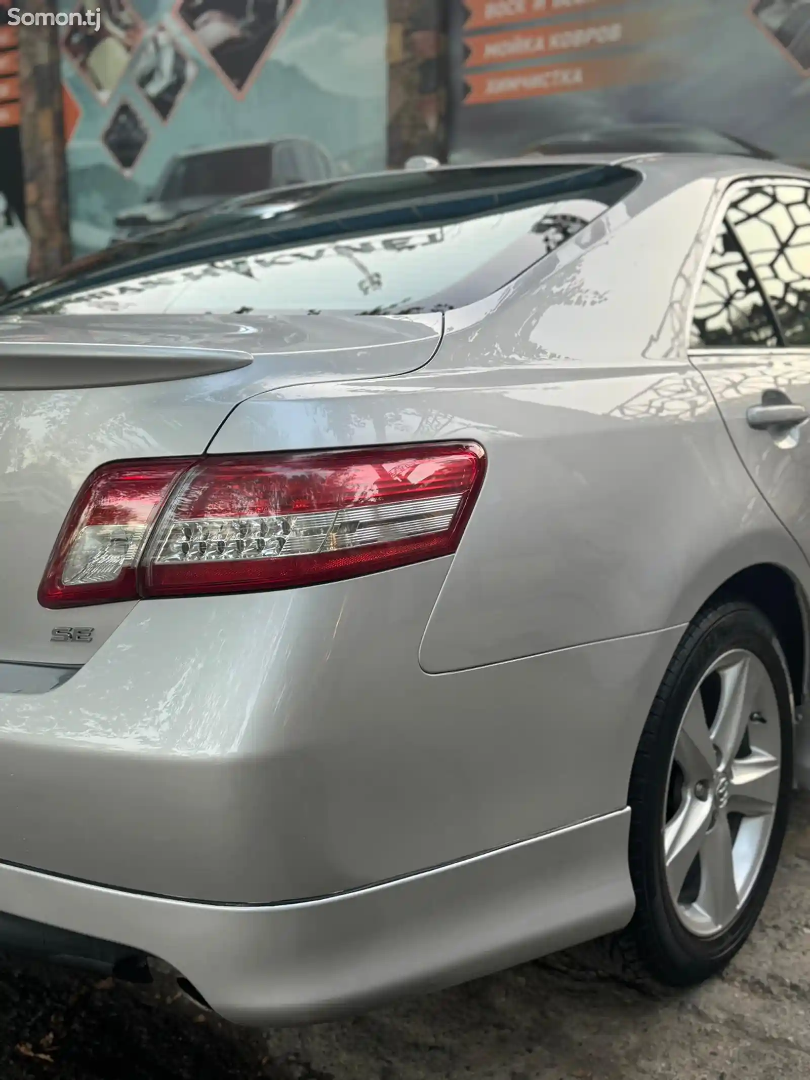 Toyota Camry, 2011-8