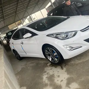 Hyundai Avante, 2015