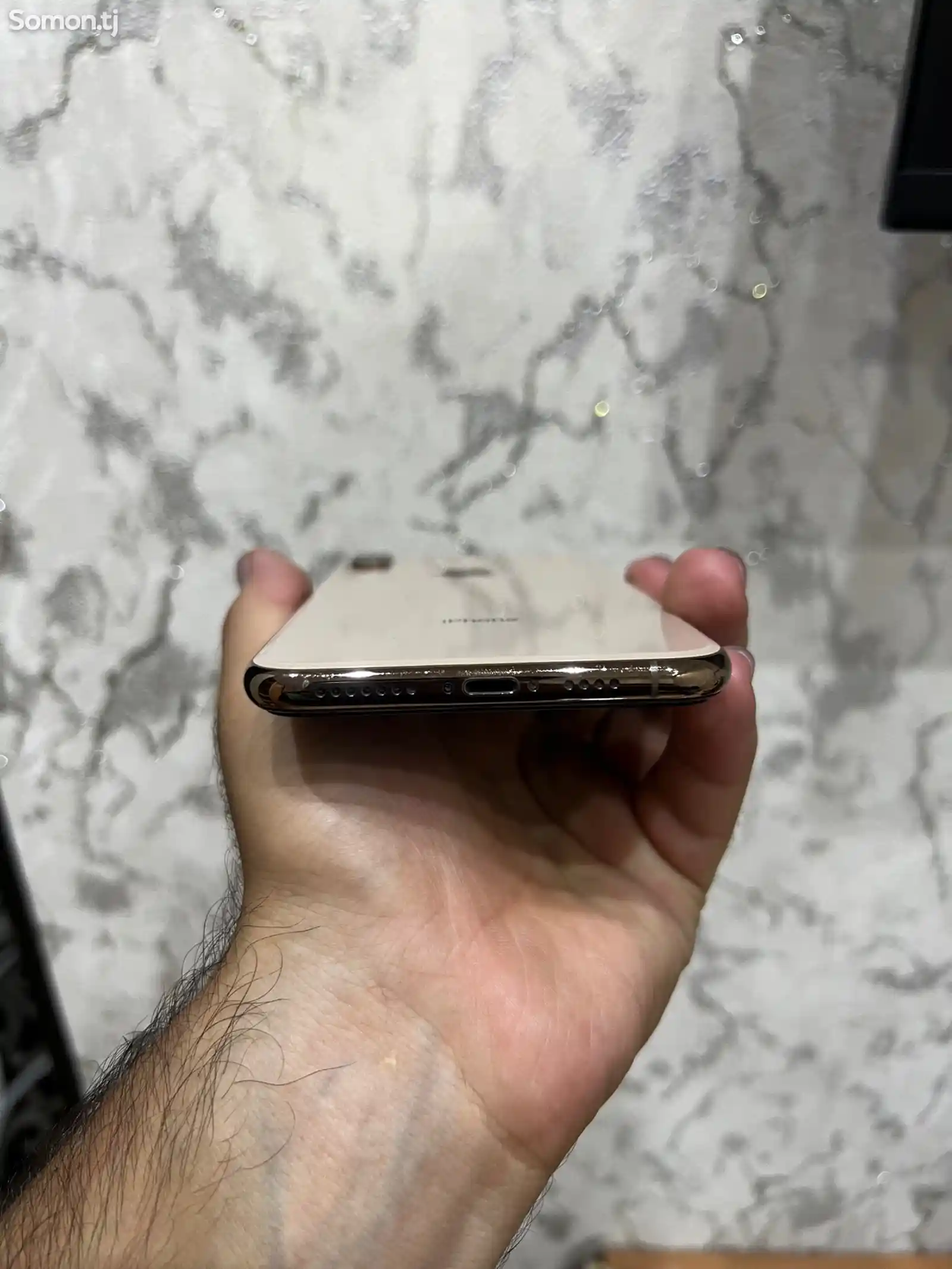 Apple iPhone Xs Max, 256 gb, Gold-3