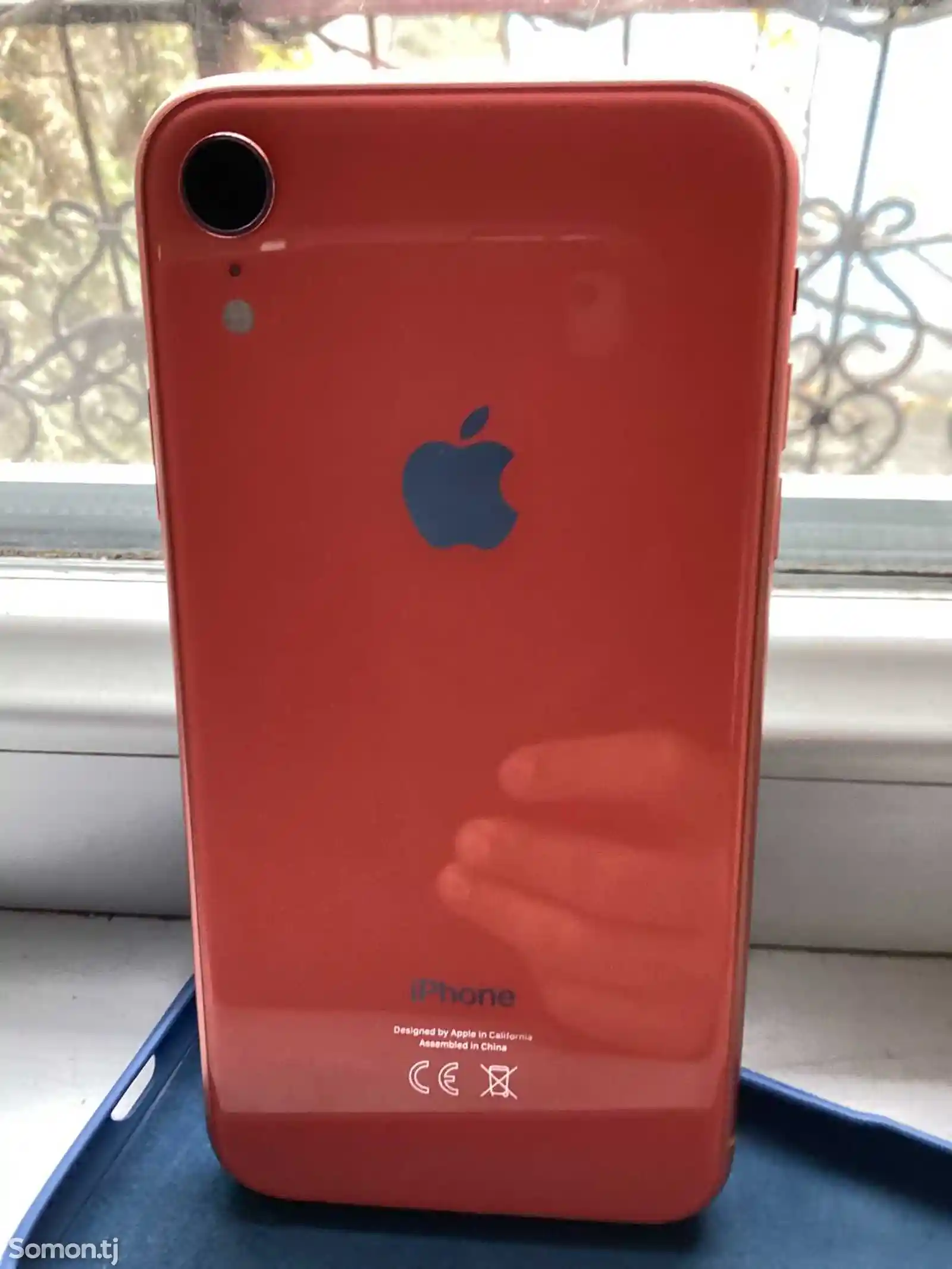 Apple iPhone Xr, 64 gb, Product Red-2