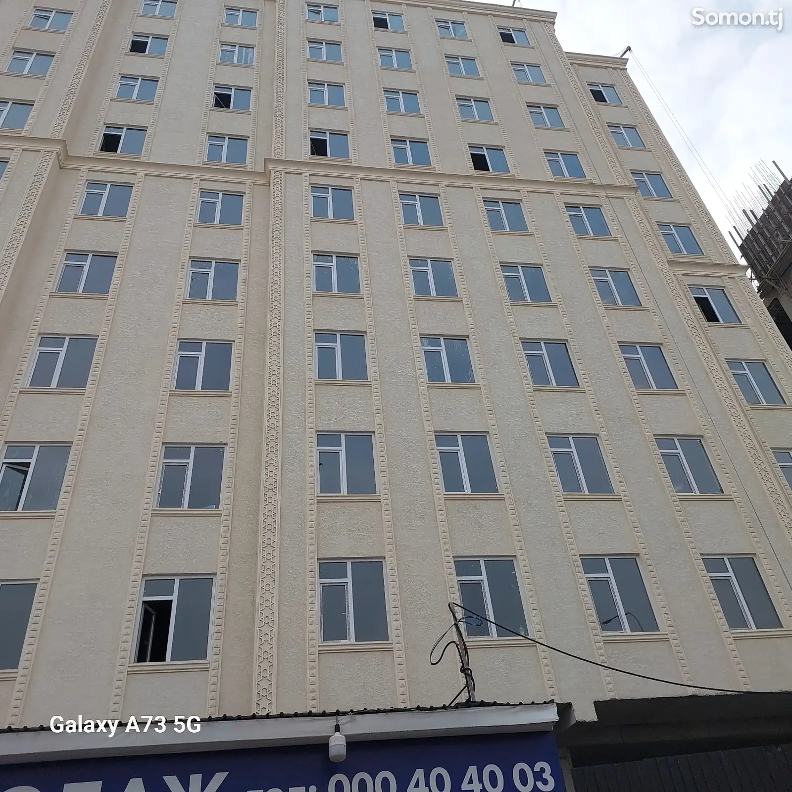 3-комн. квартира, 6 этаж, 70 м², Ленский район-1