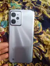 Телефон Realme-2