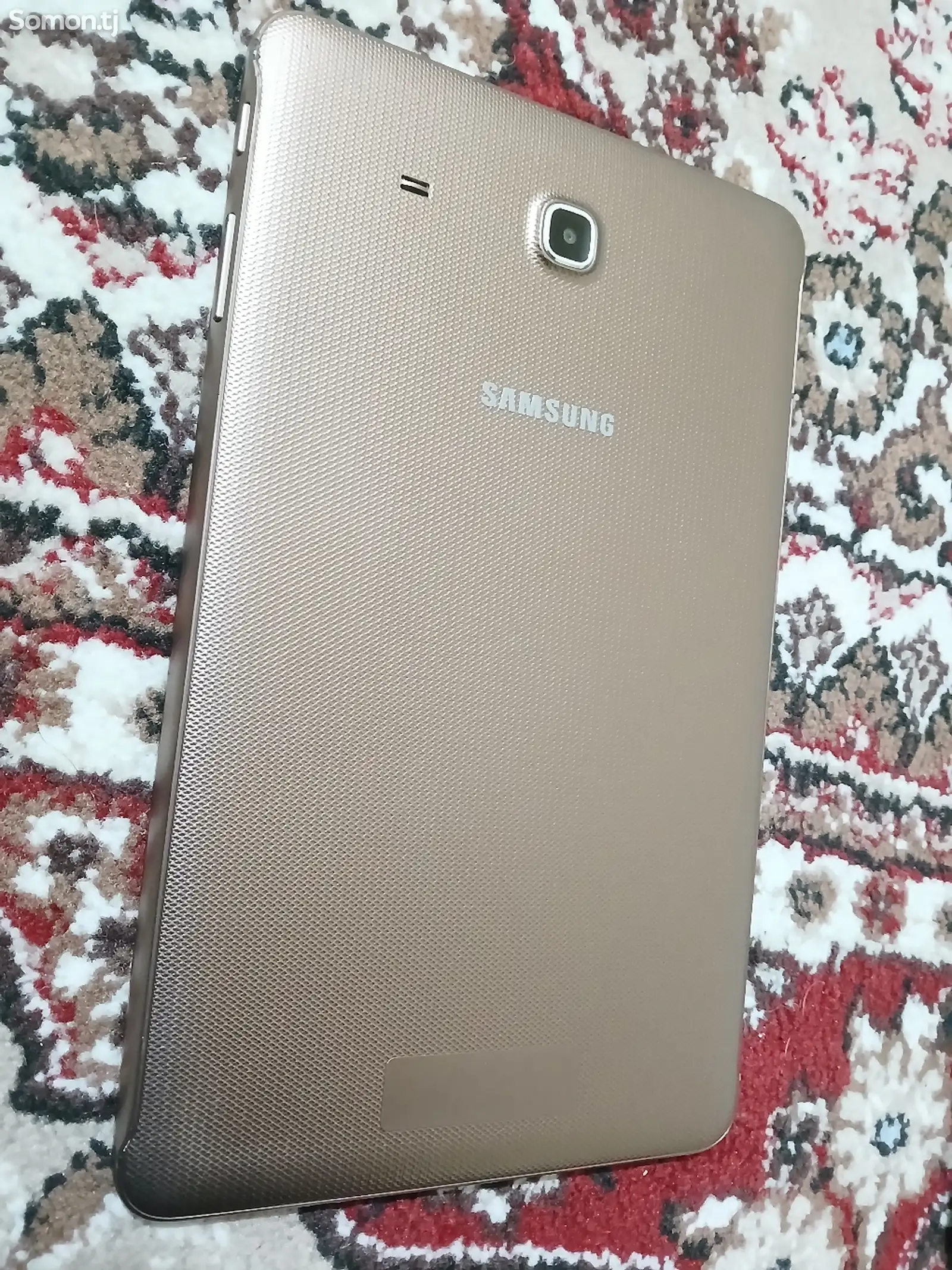 Планшет Samsung Galaxy tab E-3