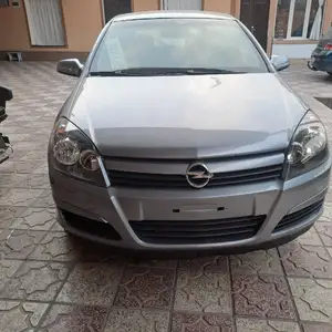 Opel Astra H, 2005