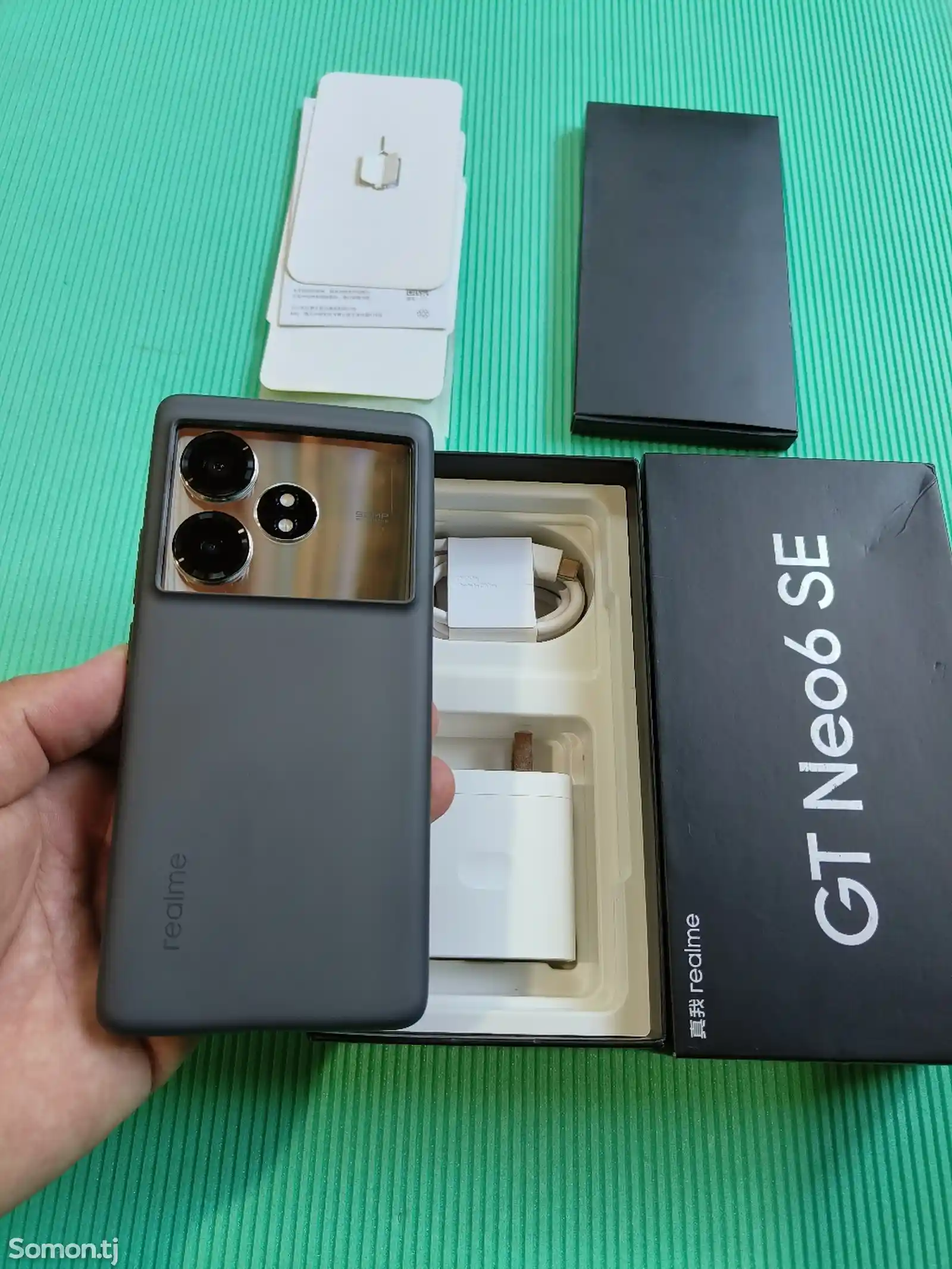 Realme GT Neo 6 SE 256 GB-3