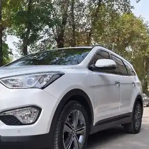 Hyundai Santa Fe, 2016