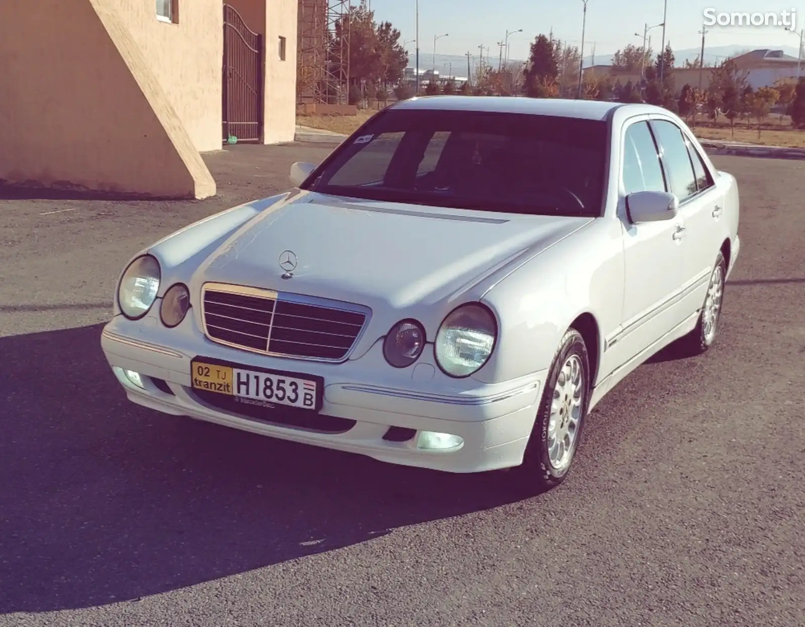 Mercedes-Benz E class, 2000-1