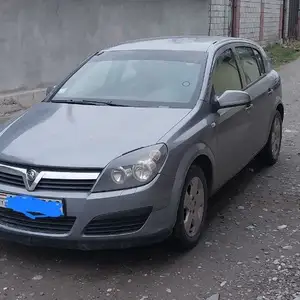 Opel Astra H, 2004