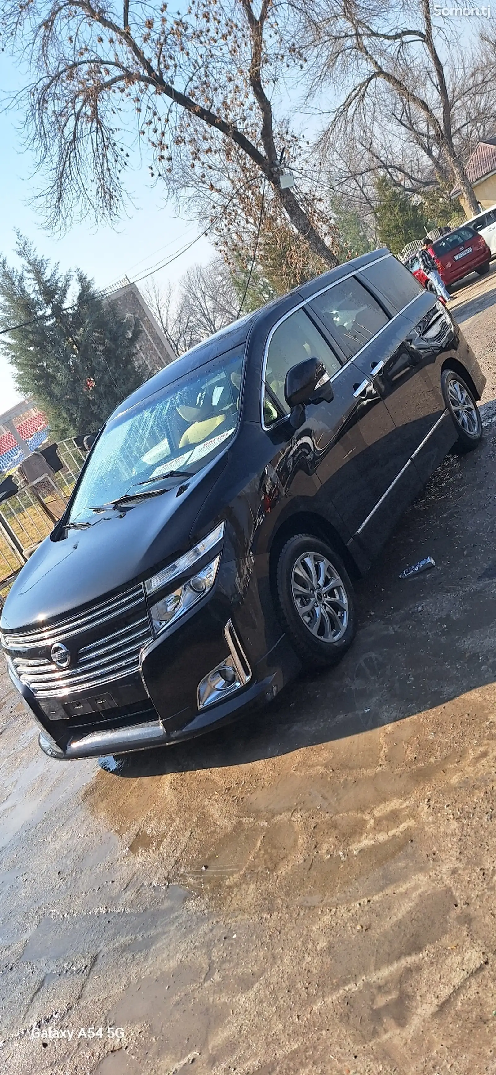 Nissan Elgrand, 2014-1