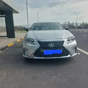 Lexus ES series, 2014