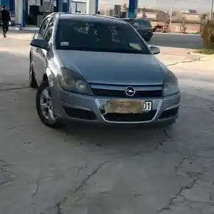 Opel Astra H, 2004