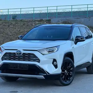 Toyota RAV 4, 2022