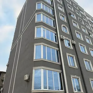 1-комн. квартира, Цокольный этаж, 40 м², 33мкр