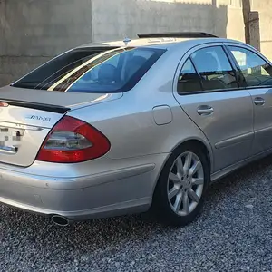 Mercedes-Benz E class, 2008