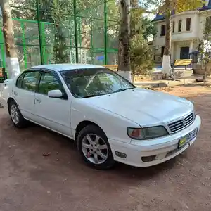 Nissan Cefiro, 1998