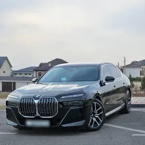 BMW 7 series, 2023