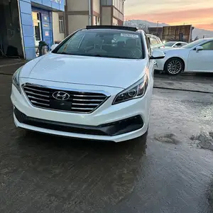 Hyundai Sonata, 2016