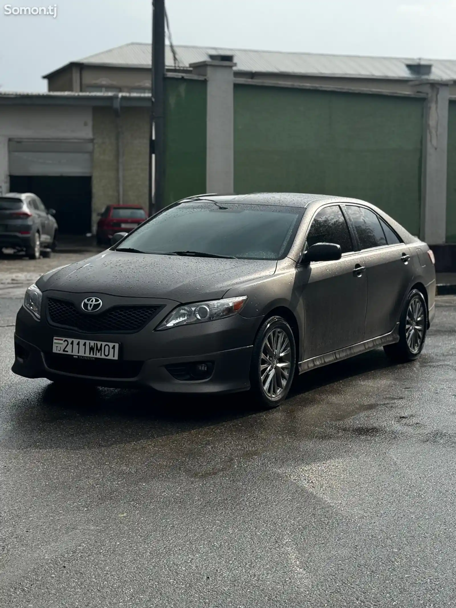 Toyota Camry, 2010-3