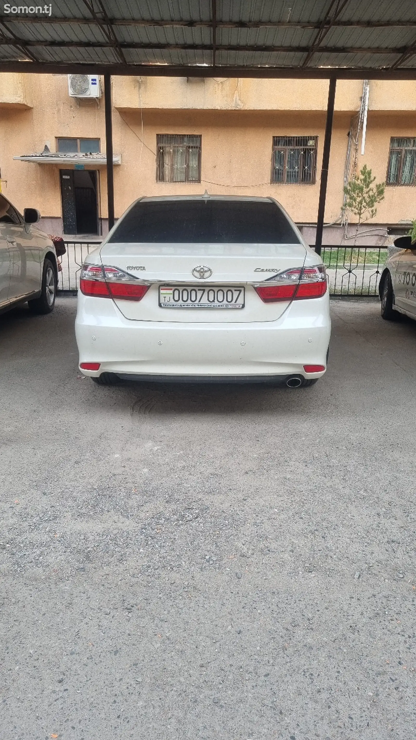 Toyota Camry, 2016-3