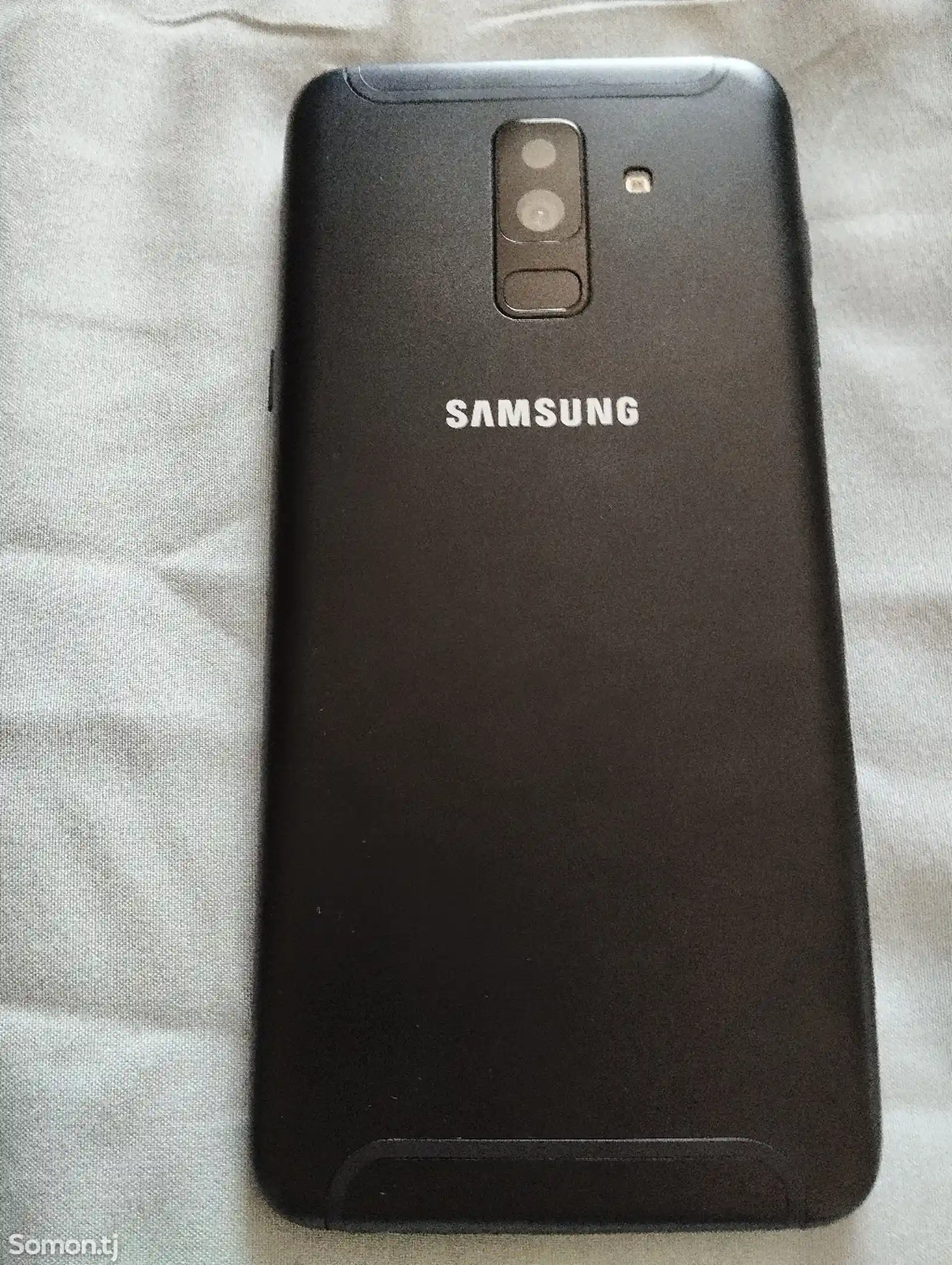 Samsung Galaxy A6 plus-10