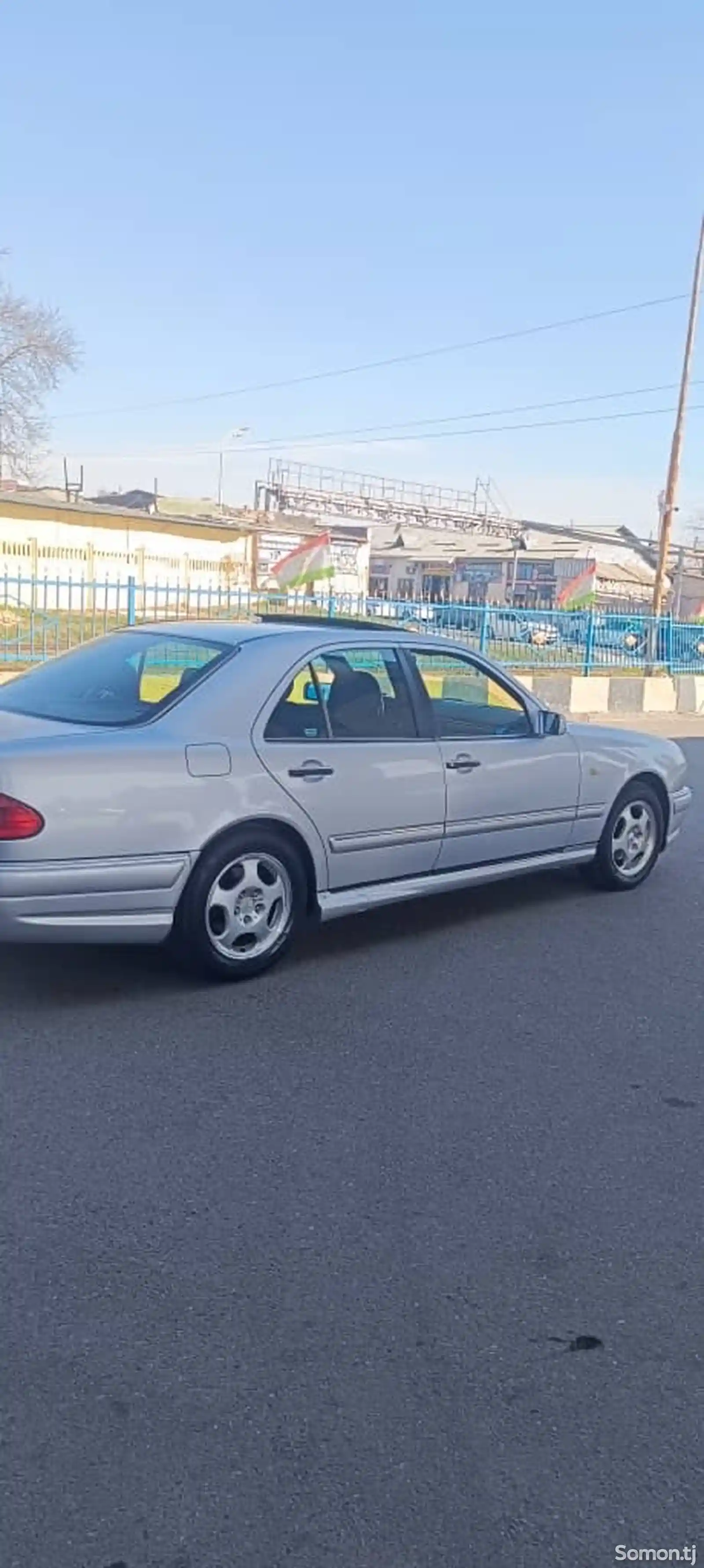 Mercedes-Benz E class, 1995-4