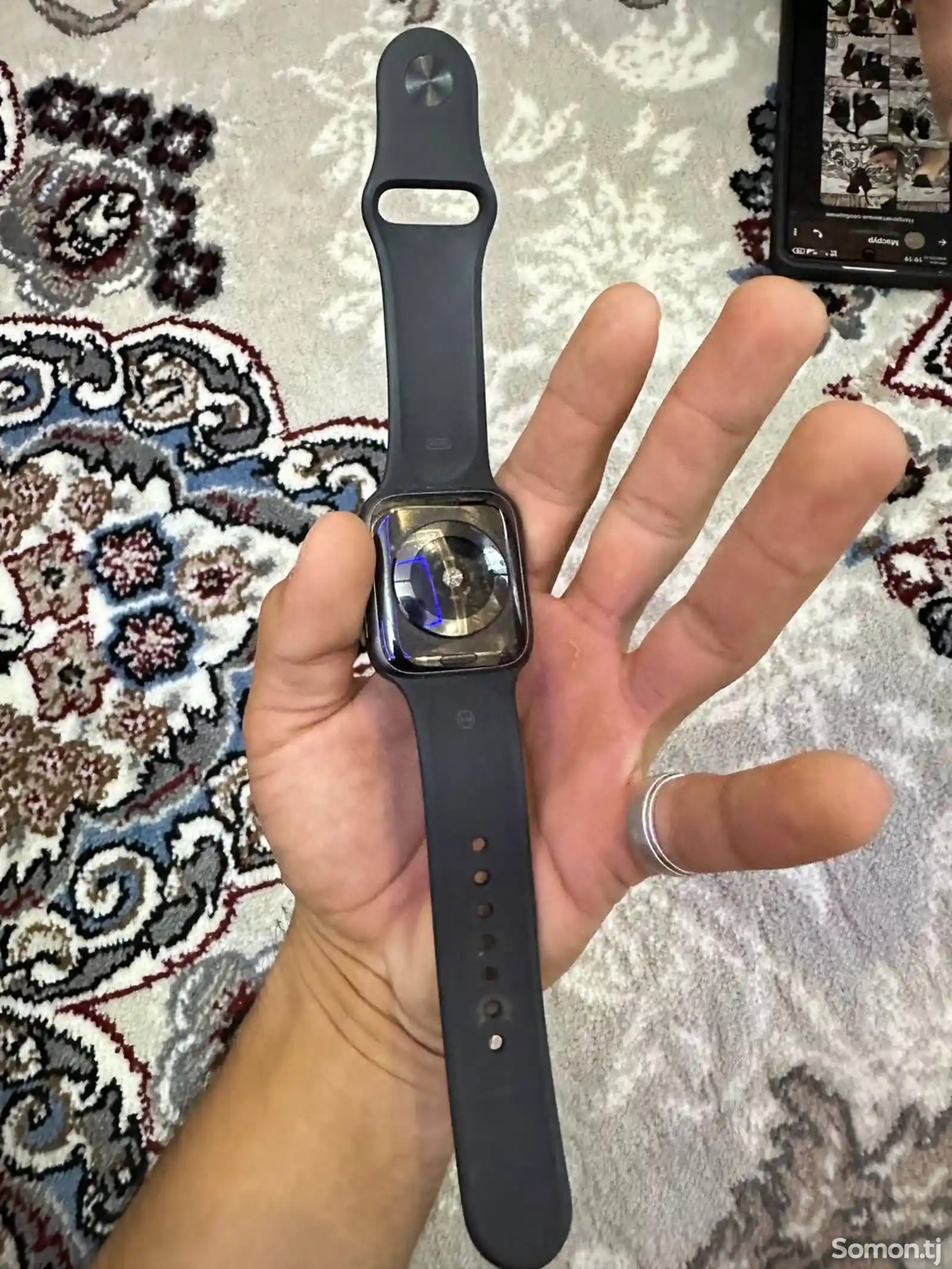 Смарт часы Apple Watch Series 4 Nike 44mm-1