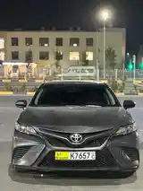 Toyota Camry, 2018-4