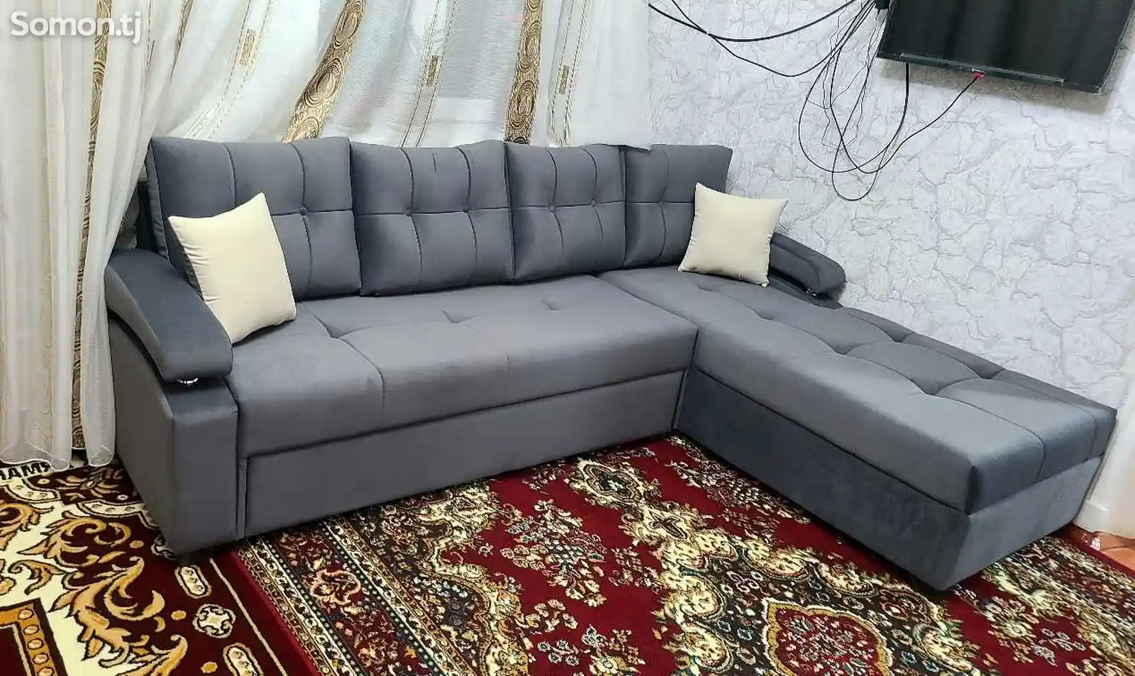 Угловой раскладной диван hi-tech-3