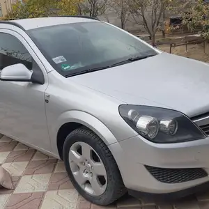 Opel Astra H, 2010