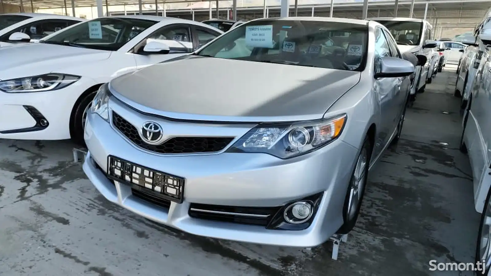 Toyota Camry, 2013-1