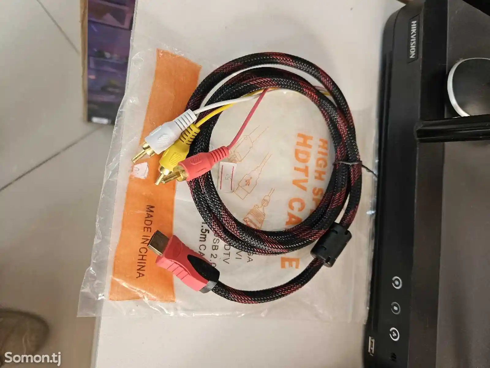 Кабель HDMI to AV 1,5метра-1