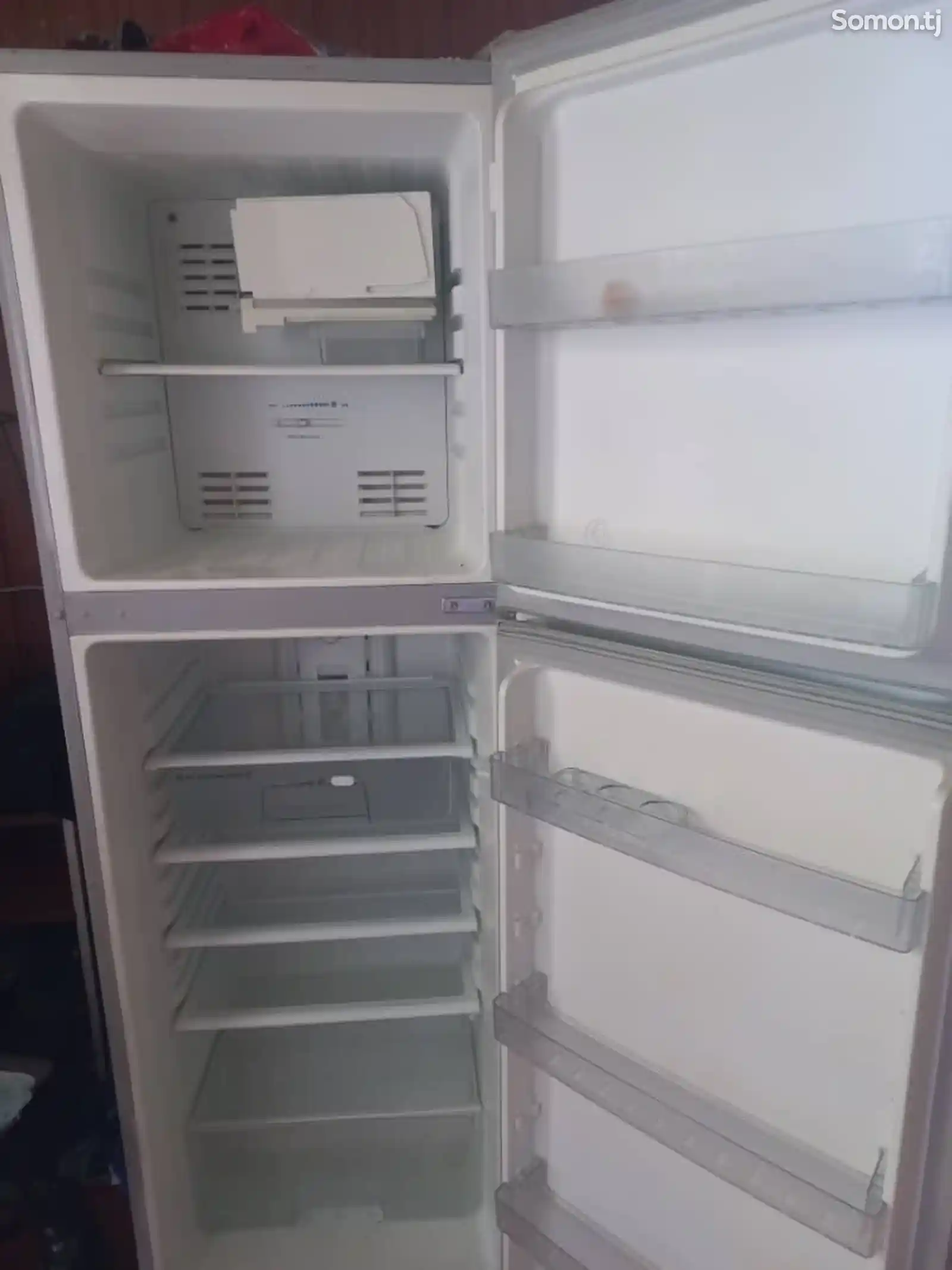 Холодильник Омск-3