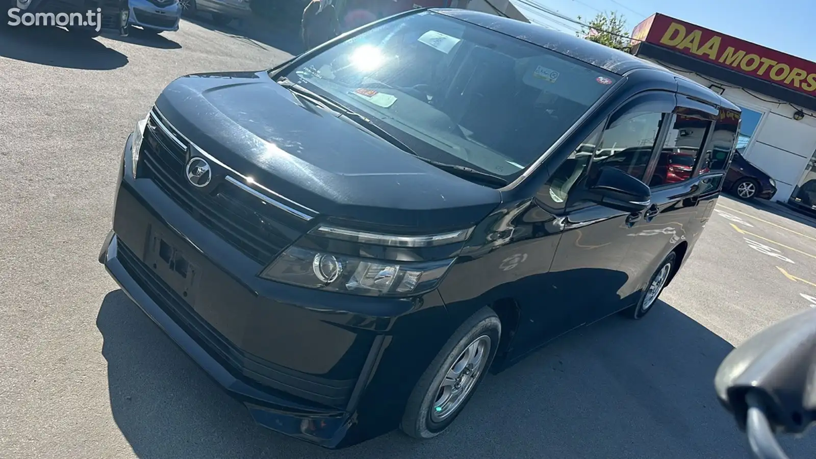 Toyota Voxy, 2014-1