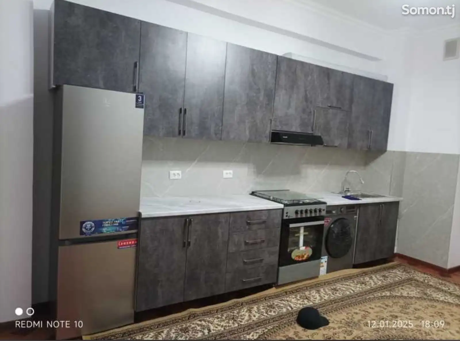 2-комн. квартира, 12 этаж, 75м², Сомони-1