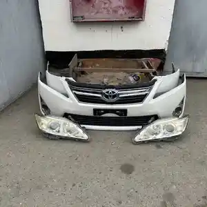 Бампер на Toyota